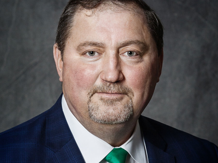 Joe-Nairn-Small-900x675